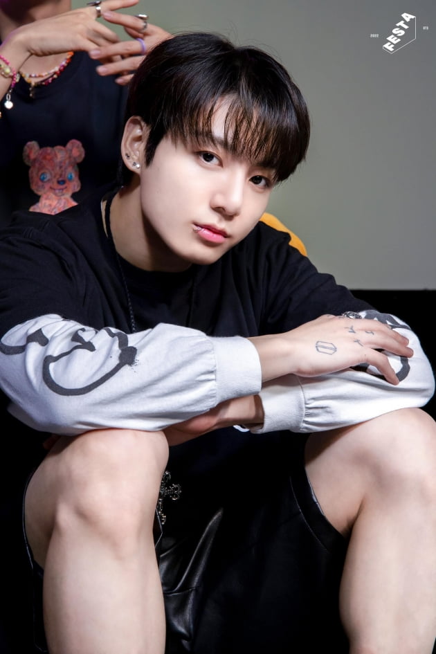 방탄소년단 정국, 美빌보드 '핫100' K팝 아이돌 최초·최장 '11주 연속' 차트인