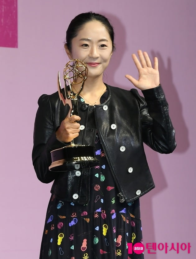넷플릭스 시리즈 '오징어 게임'의 에미상 수상 기념 간담회가 16일 서울 소동공 웨스틴 조선호텔에서 열렸다. / 사진=조준원 기자 wizard333@
