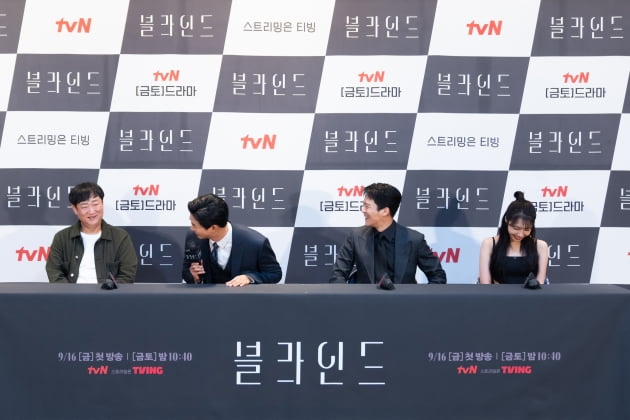 [종합] 에이핑크X2PM의 만남…아이돌 출신들의 감각적인 장르물('블라인드')