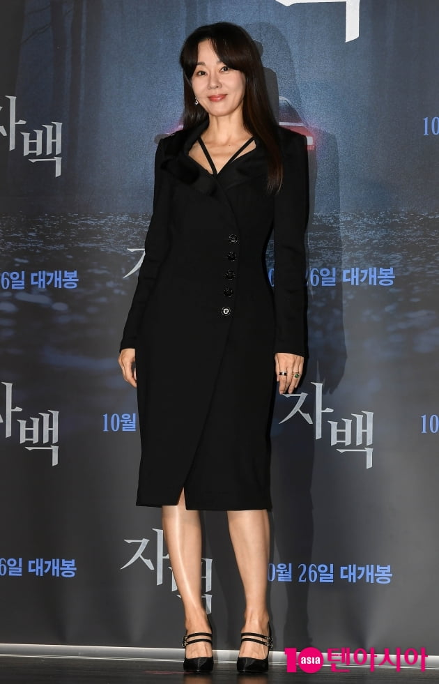 [TEN 포토] 김윤진 '우아한 포즈'