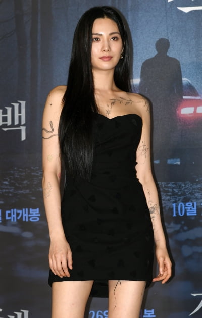 [TEN 포토] 나나 '섹시한 타투 미녀'