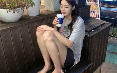 '한의사♥' 강소라, 숨겨지지 않는 마네킹 비율…"휴식"[TEN★]
