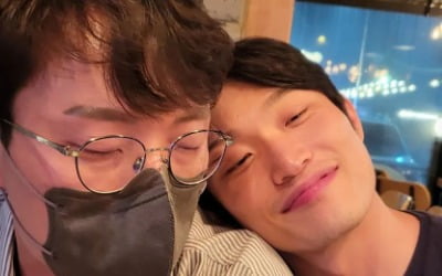 '돌싱글즈' 커플 실패한 사람들끼리…유현철, 김민건 어깨에 살짝 기대[TEN★]