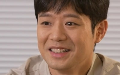 '12kg 감량' 천정명, 럭셔리 하우스 최초 공개…'뷰 맛집' 루프탑까지 있네 ('나혼산')