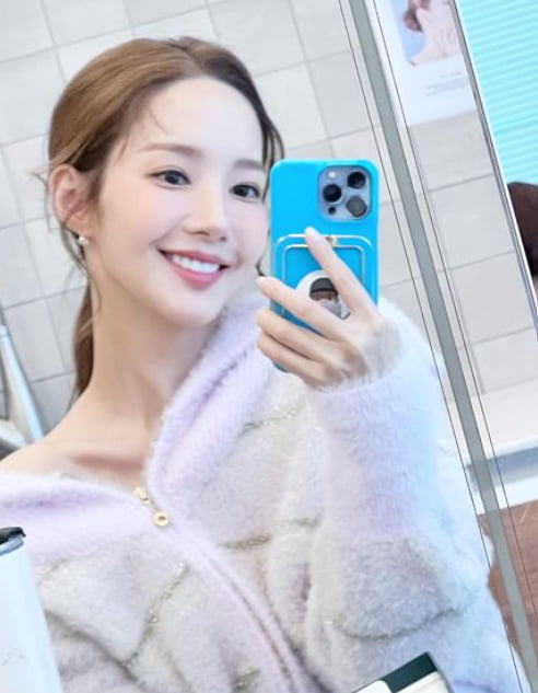 박민영, 불혹 앞둔 여배우의 미모…쇄골에 물 차겠어[TEN★]