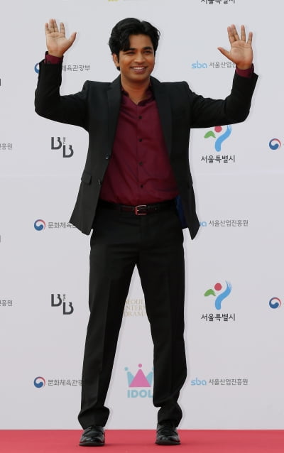 [TEN 포토] 아누팜 트리파티 '싱글벙글'