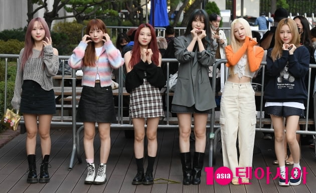 [TEN 포토] 로켓펀치 '요정들의 하트'