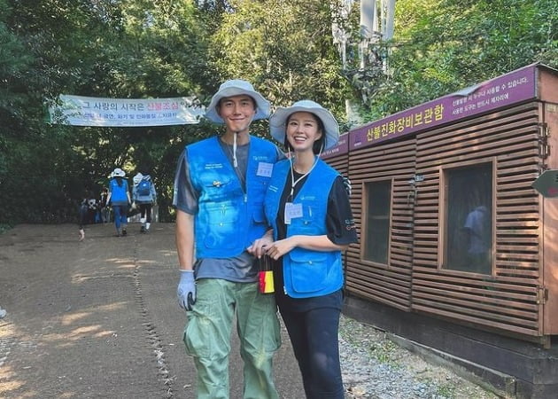 '난임 극복 후 임신' 지소연, ♥송재희와 웃음 가득 플로깅…D라인 '볼록'[TEN★]