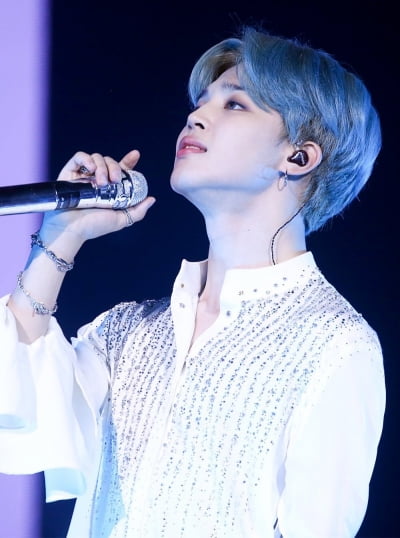 방탄소년단 지민, 단단한 가창력으로 무대를 꽉 채우는 스타 1위…'명불허전' 면모
