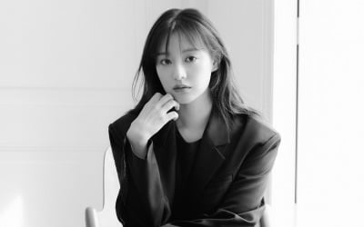 [공식] '아스달 하차' 김지원, 송중기와 한솥밥