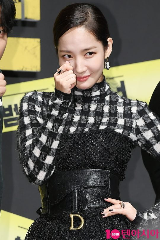 ‘뷔·제니’ 행보 따라걷는 박민영, 열애설 잠수=트렌드 됐나[TEN피플]