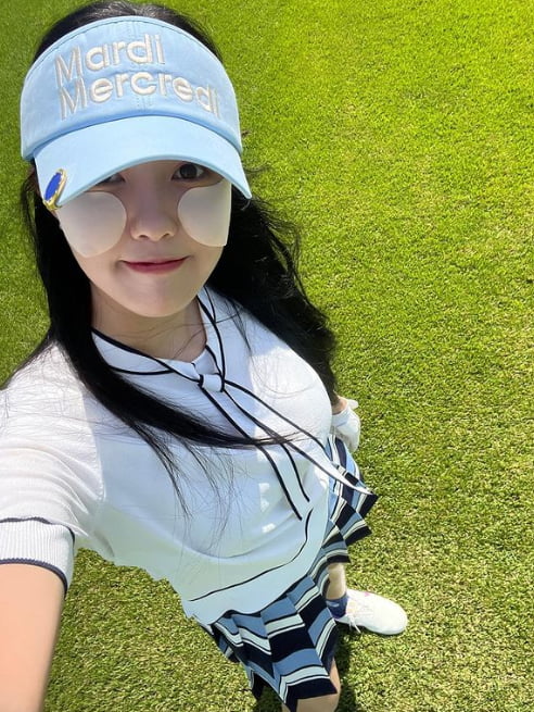 '33세' 효민, 기미라도 생길까 노심초사…완벽한 골프룩 자태[TEN★]