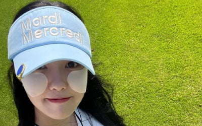 '33세' 효민, 기미라도 생길까 노심초사…완벽한 골프룩 자태[TEN★]