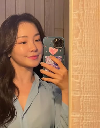 '돌싱글즈' 이아영 "역시 피부가 예뻐야"…맥심 모델의 남다른 자신감[TEN★]