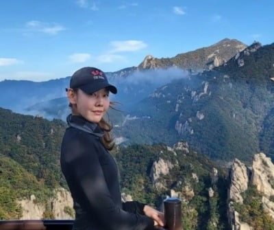 한혜진, 등산복도 소화하는 톱모델 클래스…이시언"부럽다"[TEN★]