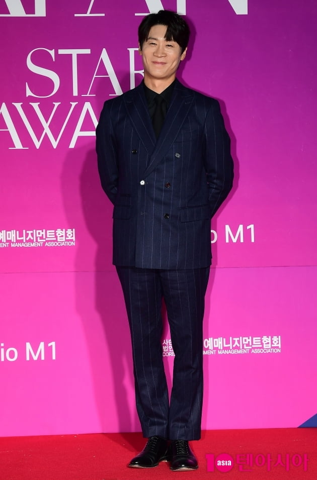 [TEN 포토] 진선규 '화려한 신스틸러'