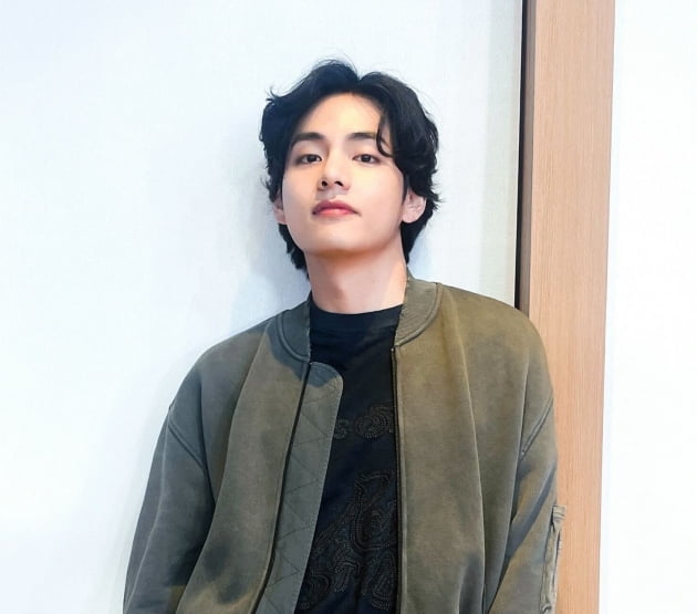 '고막 남친' 방탄소년단 뷔, '별밤지기' 마지막 방송..연말에 출연 약속에 팬들 환호