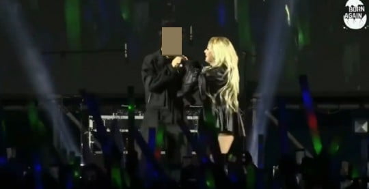 "만지는 거 빼고 다 해"→"시끄러워" 마이크 뺏은 취객…축제갔다가 봉변당한 ★[TEN스타필드]