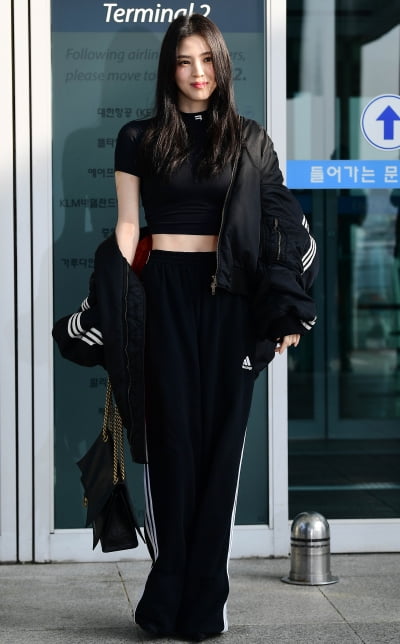 [TEN 포토] 한소희 '치명적인 매력'