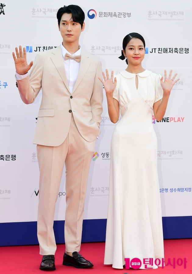 [TEN 포토] 지은호-김예은 '춘사영화제 2MC'