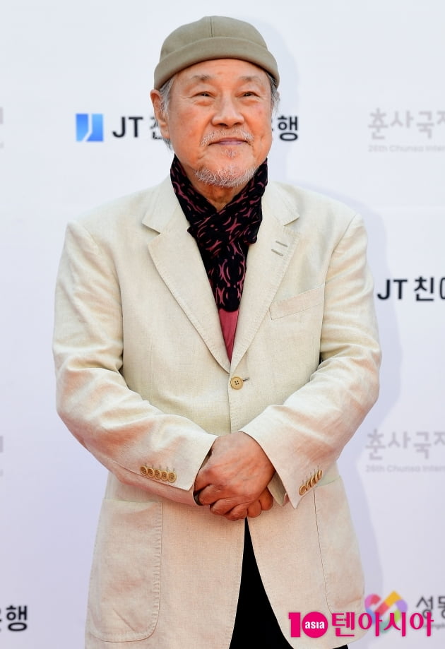 [TEN 포토] 이장호 감독 '춘사영화제 공로상 수상'