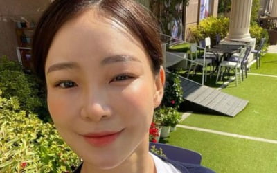 '돌싱글즈' 이아영, 올빽하니 완전 맏며느리상…똥글똥글 귀요미[TEN★]
