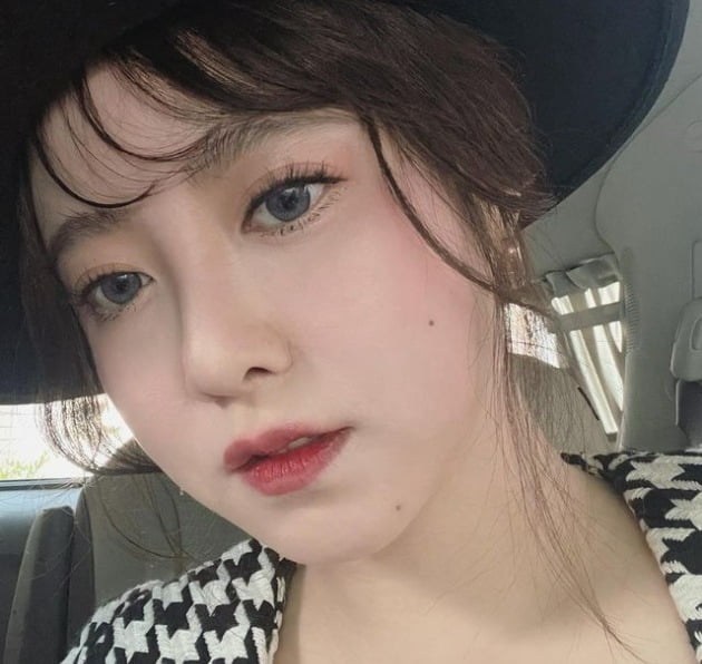 구혜선, 원조 얼짱다운 45도 셀카 각도…39세 맞아? 방부제 미모[TEN★]