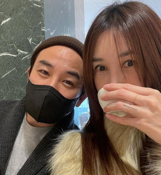 아내 윤혜진이 지난 1월에 올린 게시물. 사진=윤혜진 인스타그램