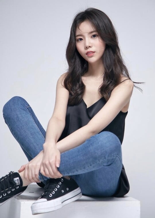 한예원, 장편영화 '가로수길 이봄 씨어터' 합류…김승민·최상아와 연기 호흡