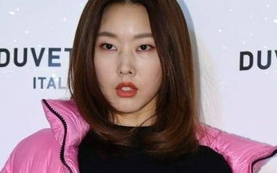 [TEN피플] 한혜진, '나혼산' 하차 아쉬웠나…500평 전원생활→상반신 누드까지 공개