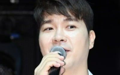 박수홍, 검찰청서 부친에게 폭행 당해…병원 긴급 후송