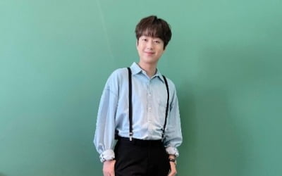 이찬원, 찬또배기의 숨길 수 없는 귀여움…환한 미소에 한 컷[TEN★]