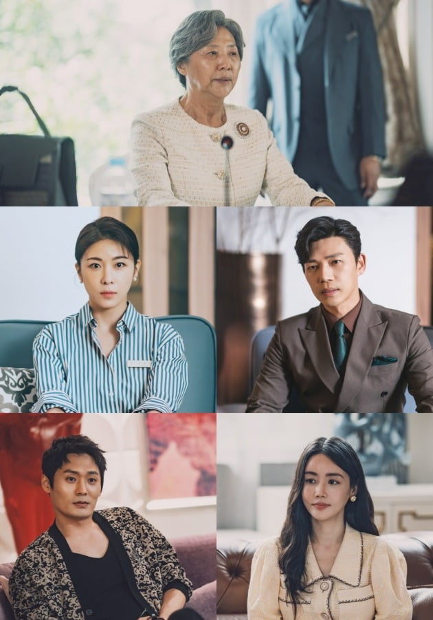 '커튼콜' /사진제공=빅토리콘텐츠