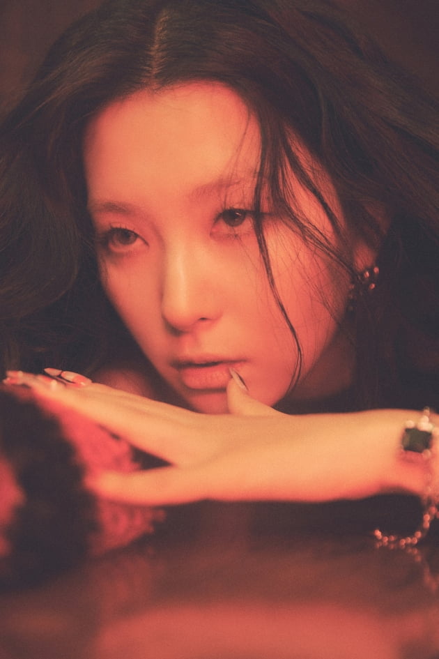 레드벨벳 슬기, 오늘(4일) 솔로 데뷔…올라운더 증명
