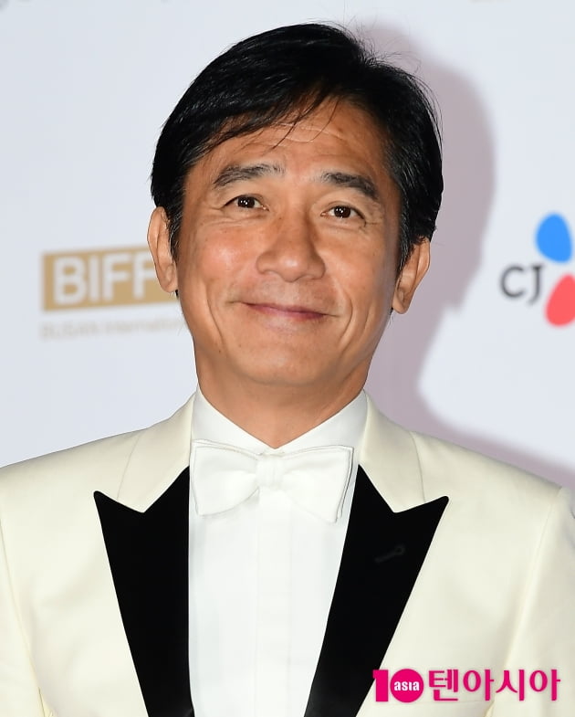 [TEN 포토] 양조위 '인자한 꽃미소'(27th BIFF)
