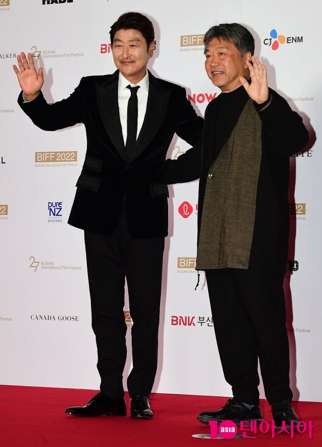 [TEN 포토] 송강호-고레에다 히로카즈 감독 '부산영화제 찾은 거장들'(27th BIFF)