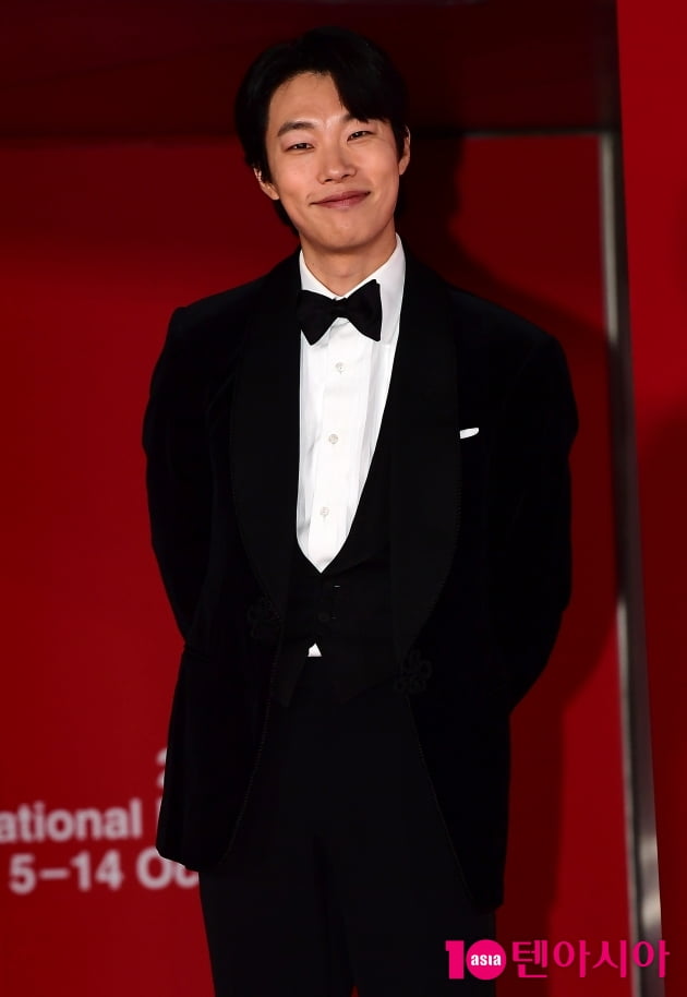 [TEN 포토] 류준열 '너무 흐믓해'(27th BIFF)