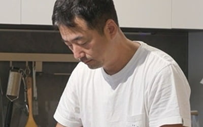 류승수, 미모의 아내+두 자녀와 제주살이…매니저 "8000평 밭 소유" ('전참시')
