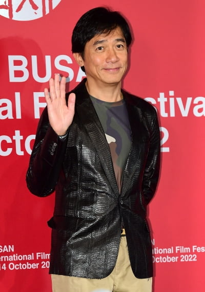 [TEN 포토] 양조위 '사랑해요 부산국제영화제'