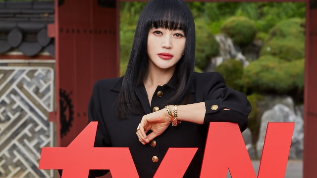 김혜수, '아들 엄마' 되고 체면도 버렸다…여중생에 대리모 요구→포주 아들 엄마[TEN스타필드]