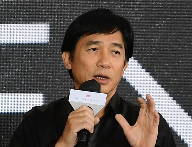 양조위 "눈, 감정 표현에 중요한 역할…샤워한 뒤 거울 보면 '더럽다'는 생각"[27th BIFF]