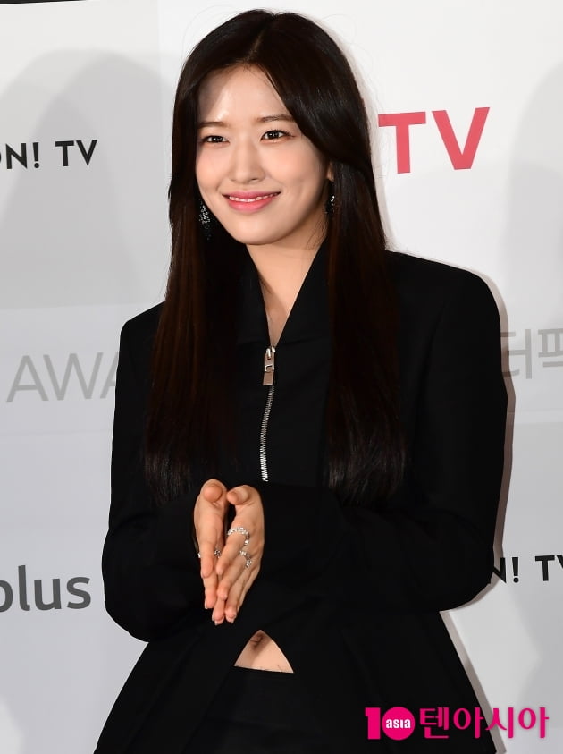 [TEN 포토] 아이브 안유진 '세상 혼자사는 비주얼'