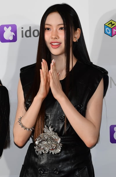 [TEN 포토] 뉴진스 혜인 '활짝 핀 장미꽃처럼'