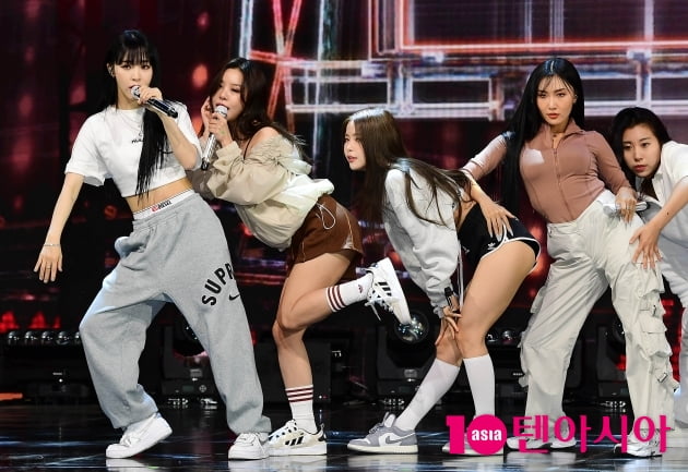 [TEN 포토] 마마무 '공연을 통해서 무대를 뒤집겠다'