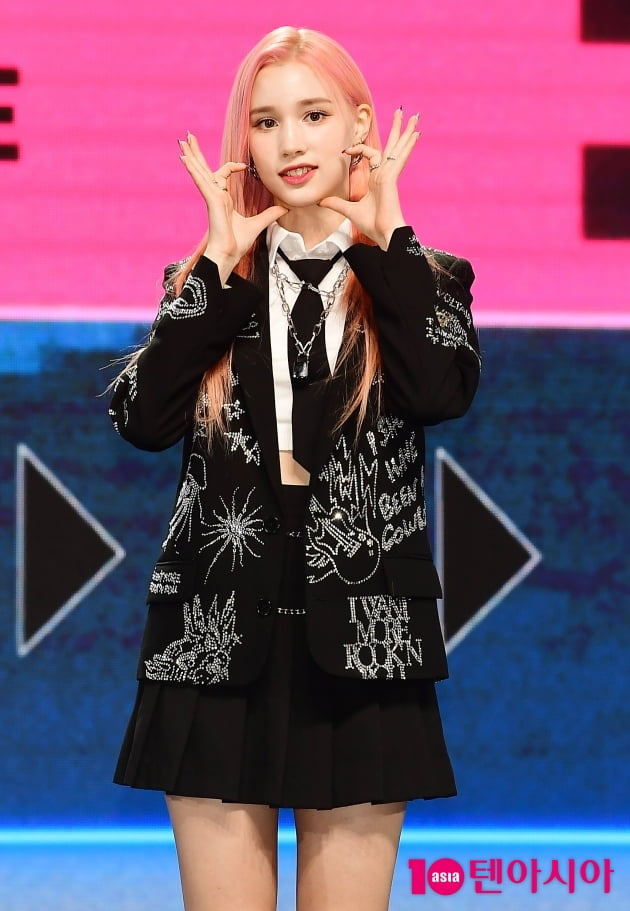 [TEN 포토] 케플러 휴닝바히에 '눈부신 미모'