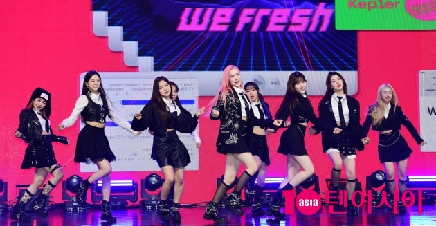 [TEN 포토] 케플러 '카리스마 뿜뿜'