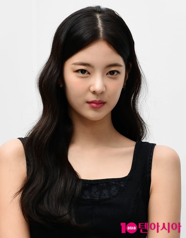 [TEN 포토] 있지 리아 '저장을 부르는 우아美'