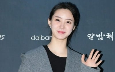 한그루, 이혼 소식 후 오랜만의 근황…"날씨 좋다"[TEN★]