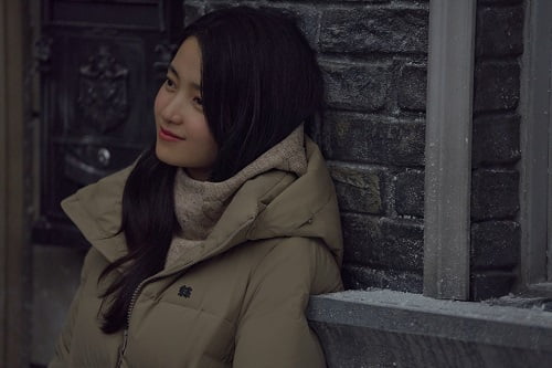 김태리 화보 속 패딩은? 디자인+기능성 다잡은 코오롱스포츠 ‘쿠치 다운’