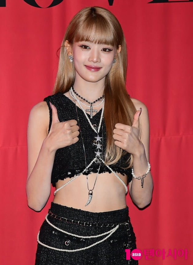 [TEN 포토] 여자아이들 민니 '엄지척 미모'